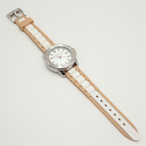 Tommy Bahama Laguna Silver Tone Diver Date 38mm Watch Silicone Strap New Battery main image 15